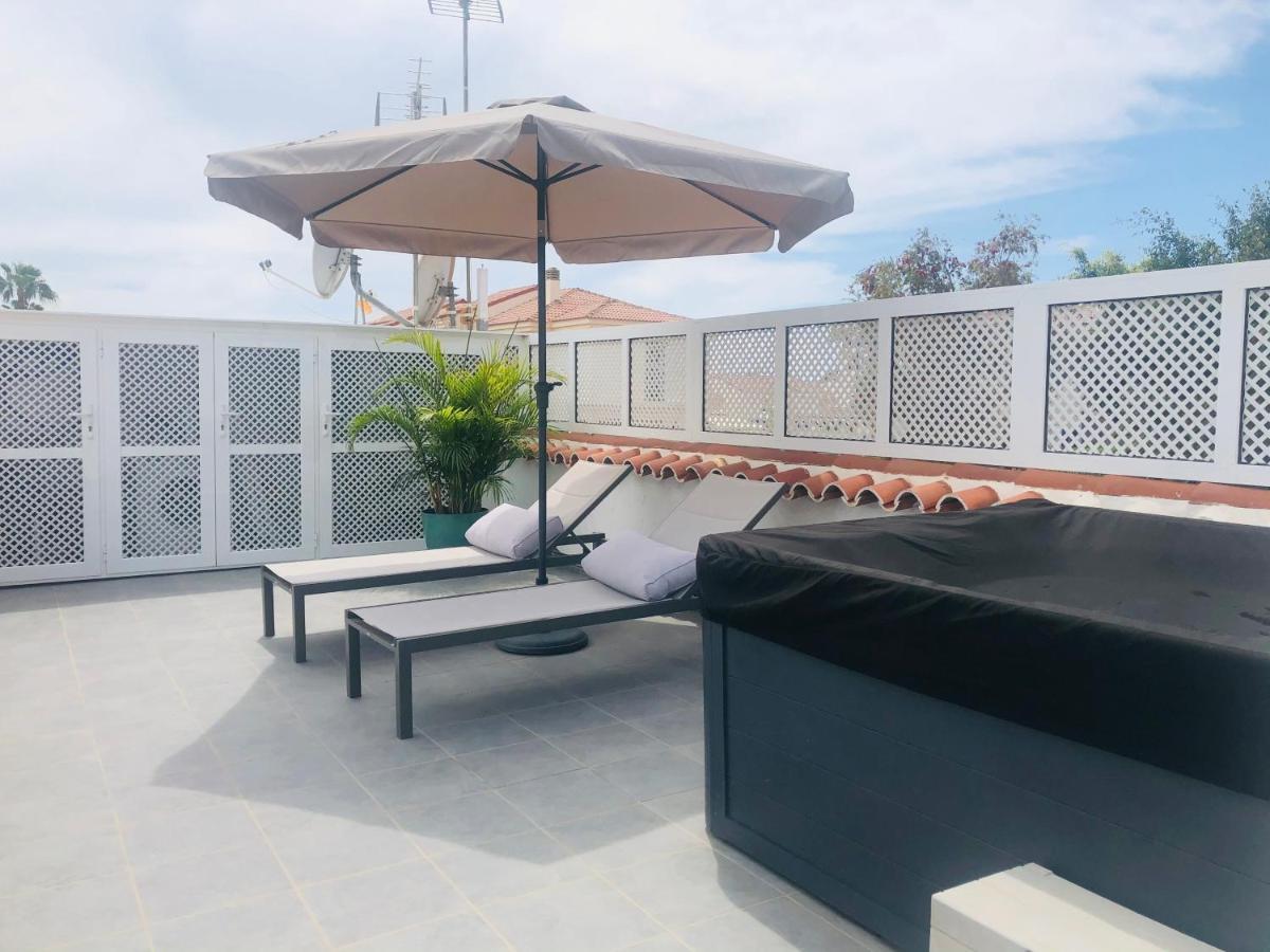 Bungalow Deluxe Pasito Blanco Dış mekan fotoğraf